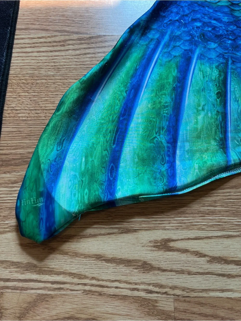 Fin Fun Mermaid dive into